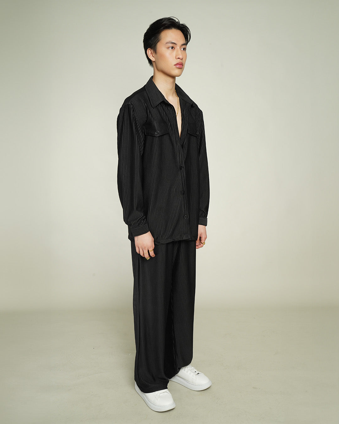 Paragon Jet Black Long Sleeves Set