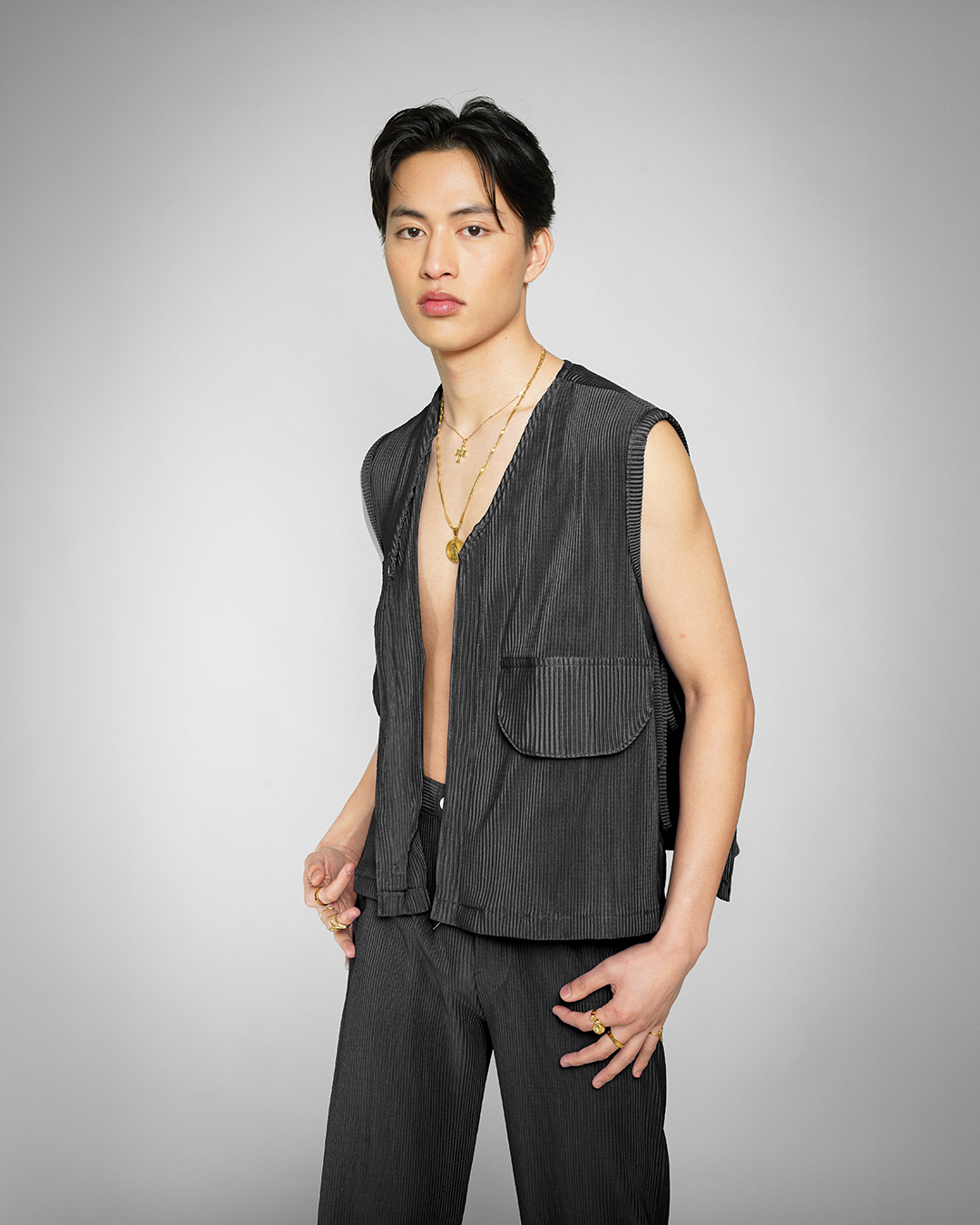 Eleutheria Jet Black Knot Vest