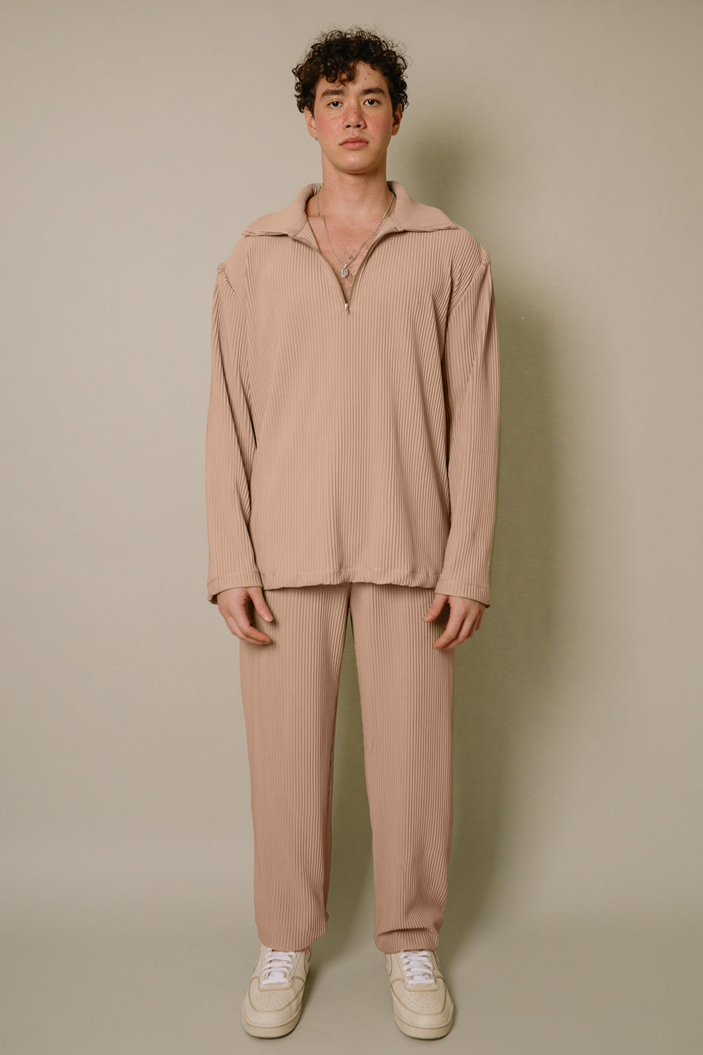 Nitidus Sand Pleated Quarter Zip