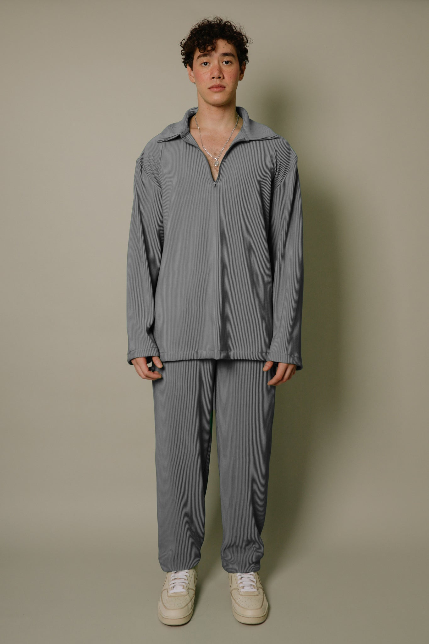 Nitidus Gray Smoke Quarter Zip (Caliginous)