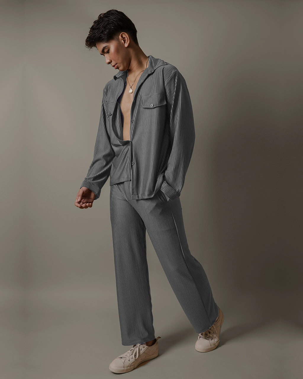 Paragon Gray Smoke Long Sleeves (Caliginous)